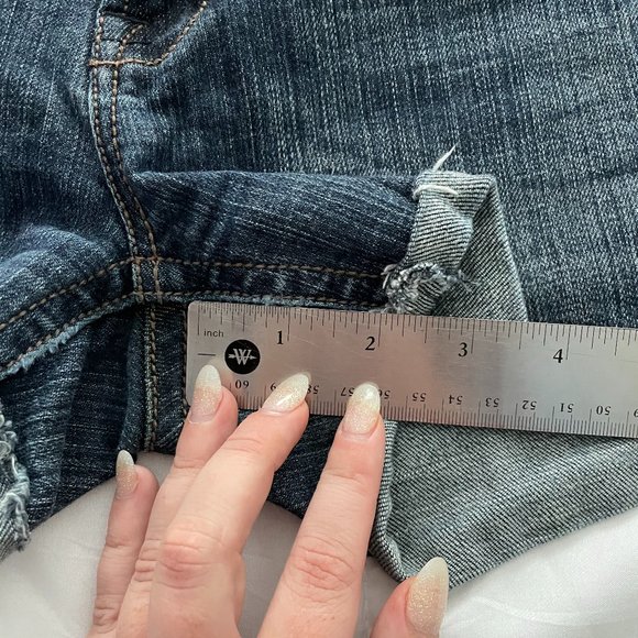 Refuge Cuffed Denim Shorts • 2.5” inseam - Picture 7 of 7